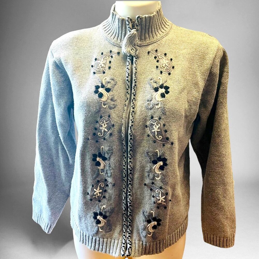 Vintage Crystal Kobe Sweater 3D Paisley Knit Large Cardigan Cottage Western Zip